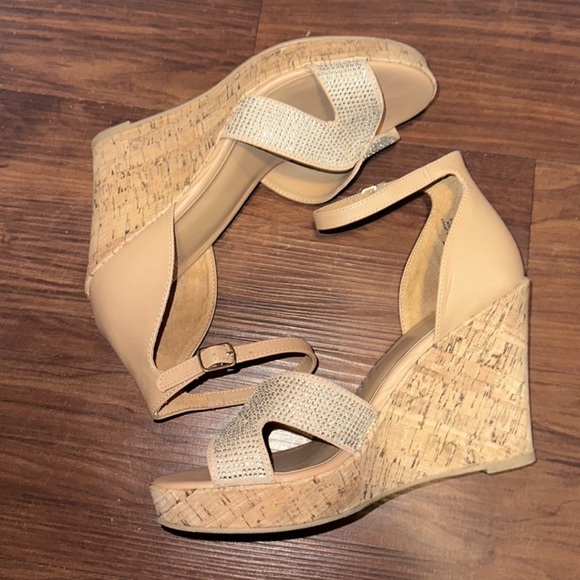 Material Girl Heels Platform sparkly 8.5 - Picture 1 of 6